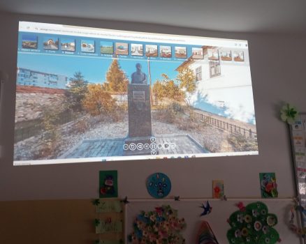 .Excursie virtuală la" Muzeul Memorial Nicolae Iorga "Vălenii de Munte